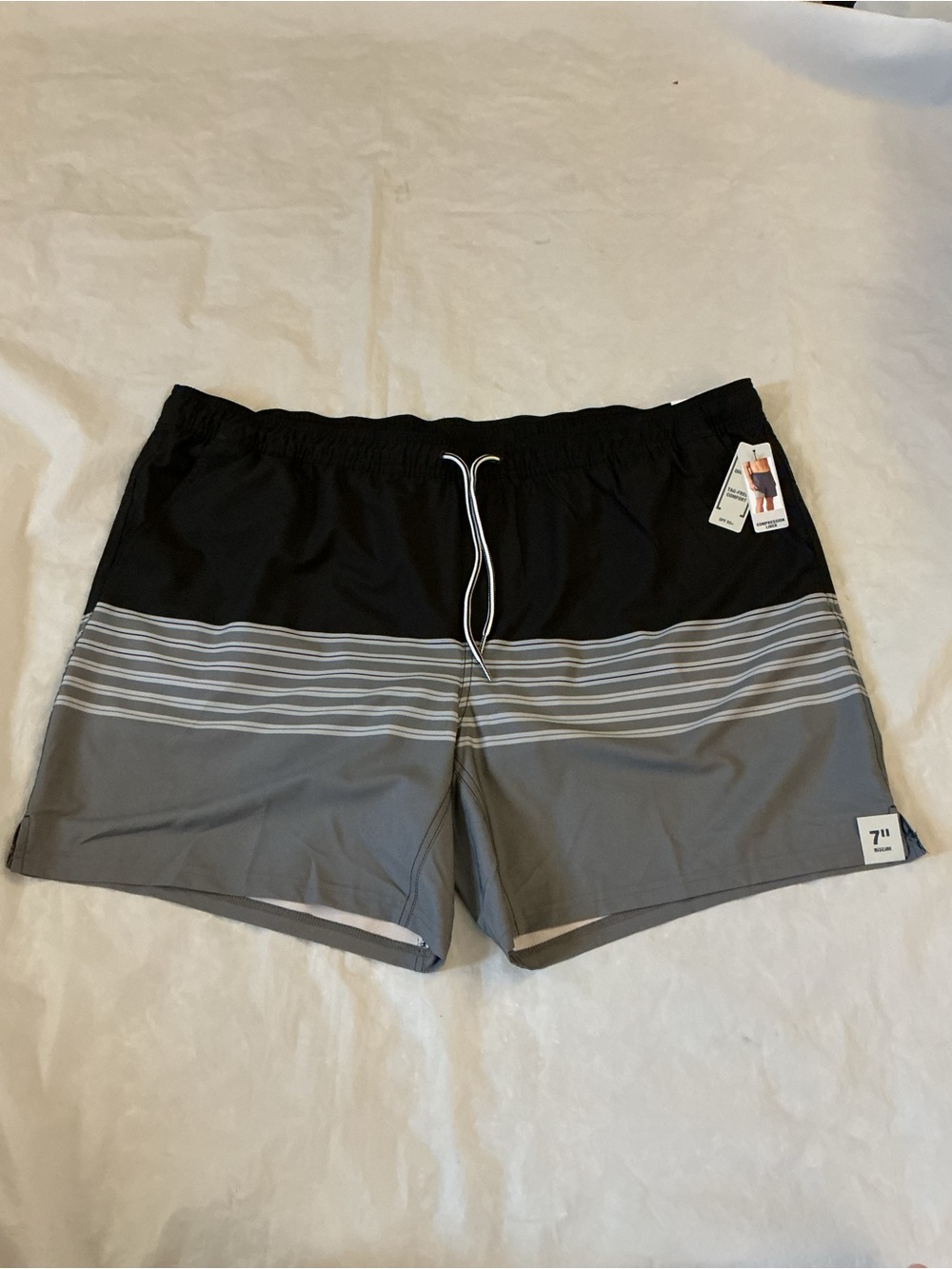 NWT George men’s 3XL compression lined swim trunks